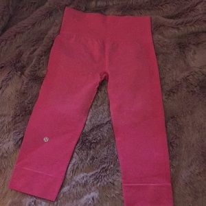 Hot Pink Lululemon Crop leggings